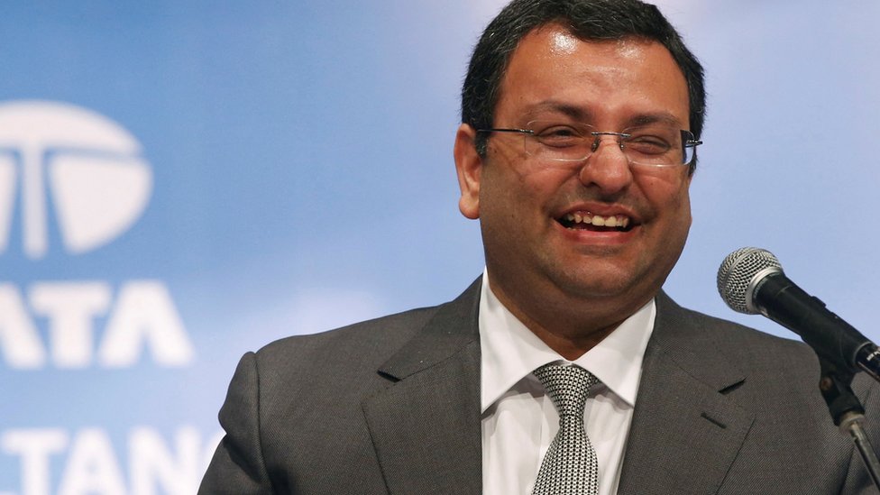 Cyrus Mistry: Billionaire former Tata chairman dies in car crash