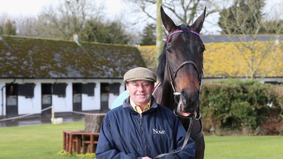 New Year Honours 2018: Racehorse trainer Nicky Henderson honoured - BBC ...