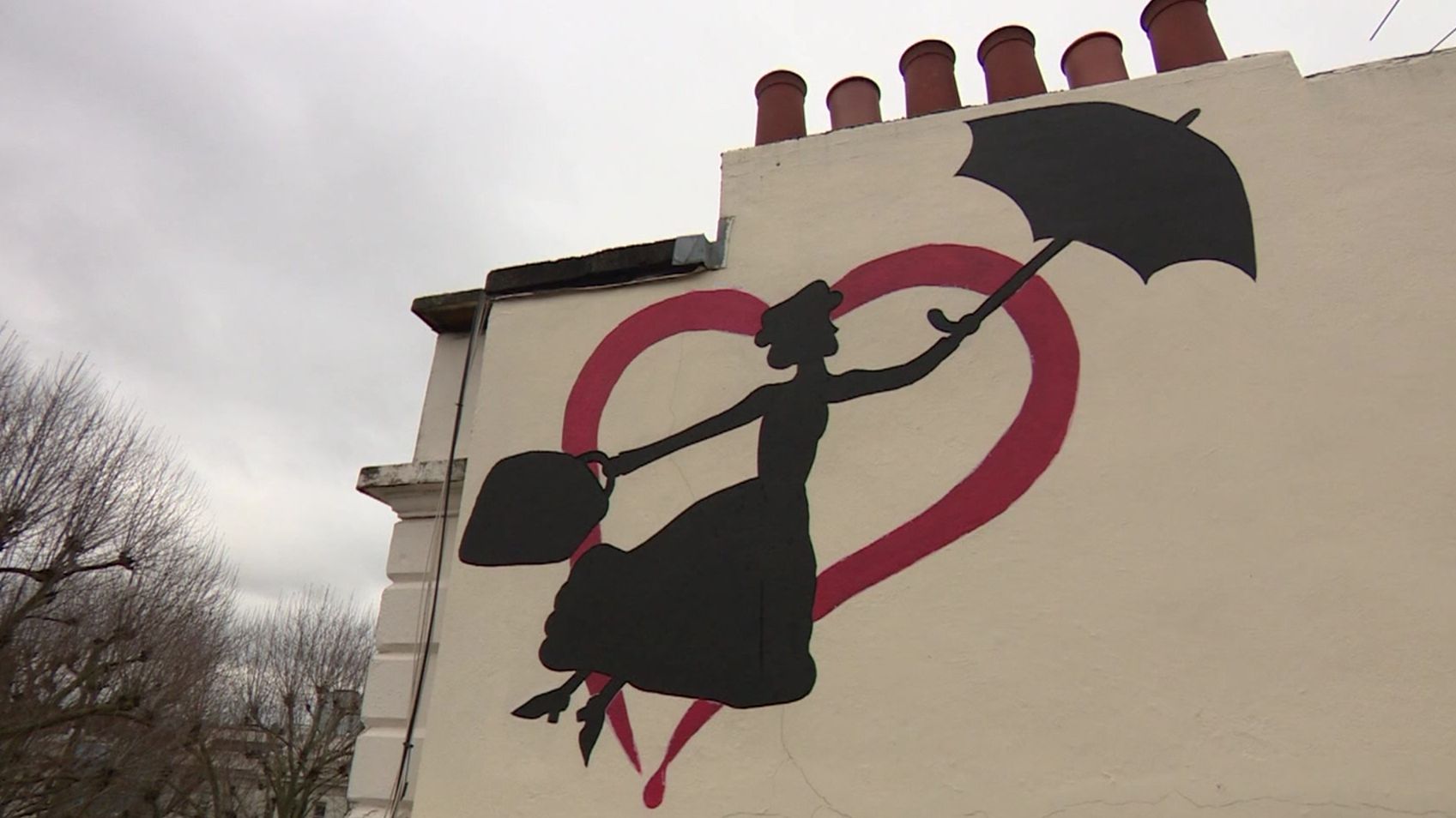 Mary Poppins mural ordered to be removed by council