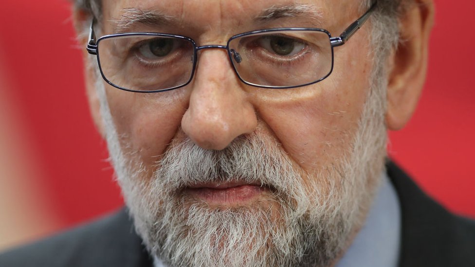 El gobierno central de España considera la consulta ilegal y la justicia le dio la razón. Mariano Rajoy.