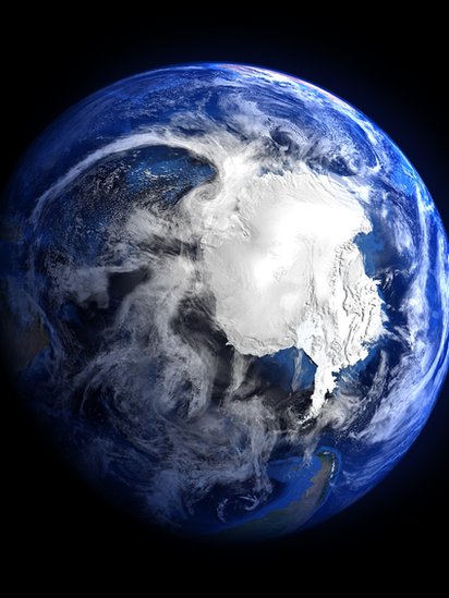Una foto espacial de Antártica.