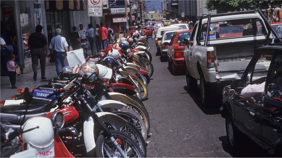 Automóviles y motos en San José