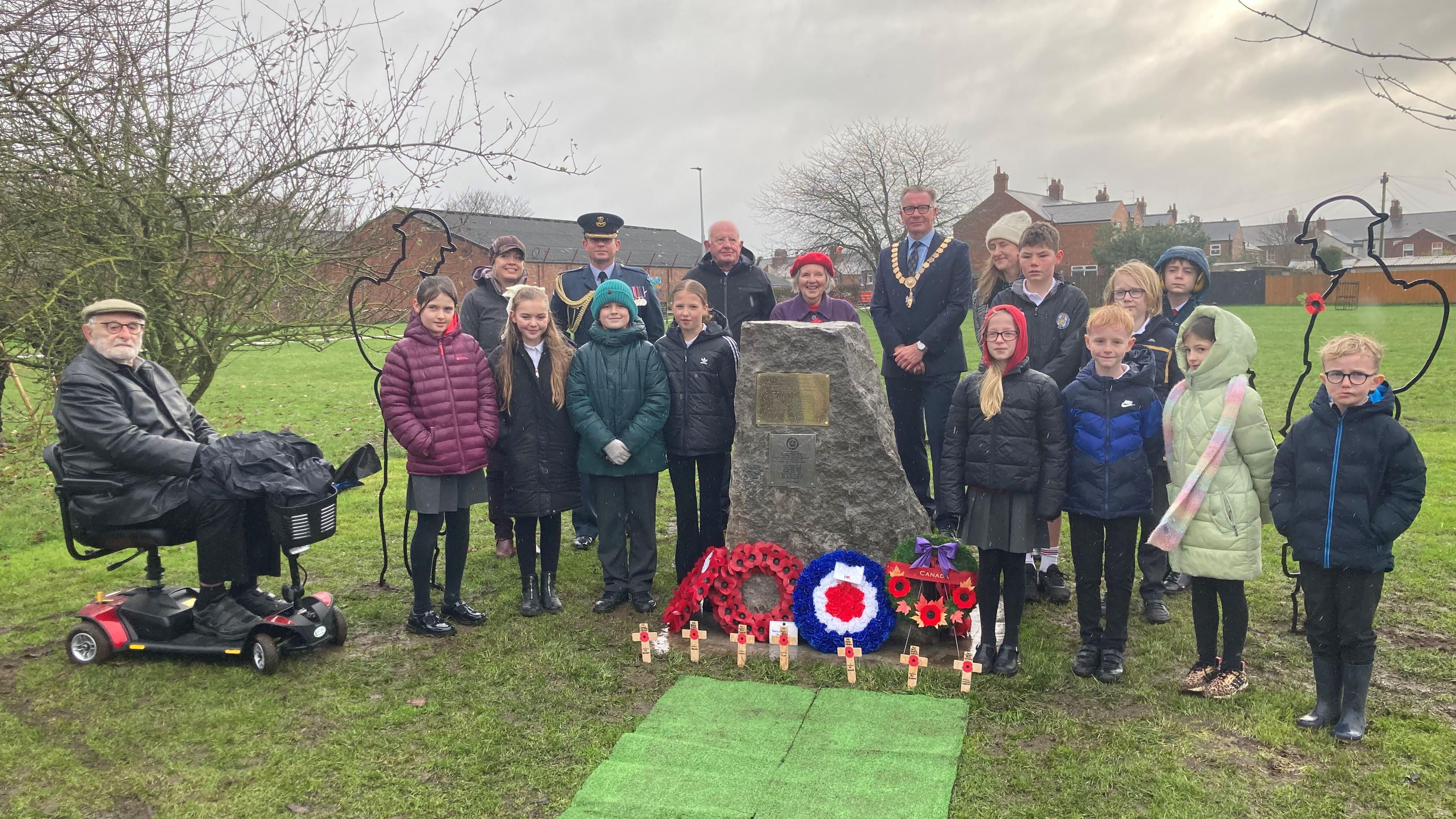 Northallerton: Memorial unveiled to WW2 bomber crash victims