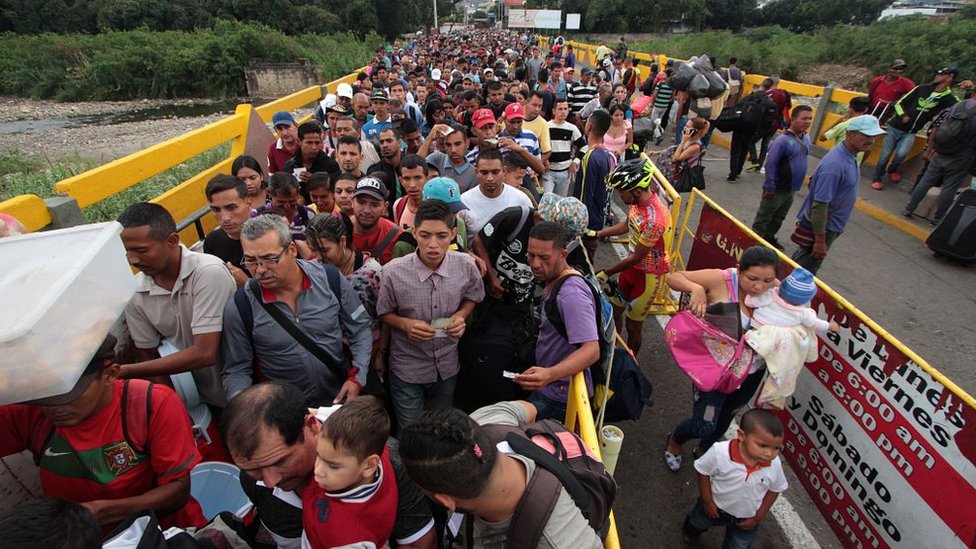 Venezolanos ingresanod a Colombia