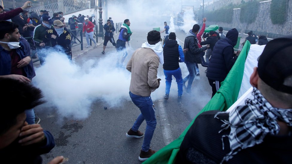 احتجاجات الجزائر