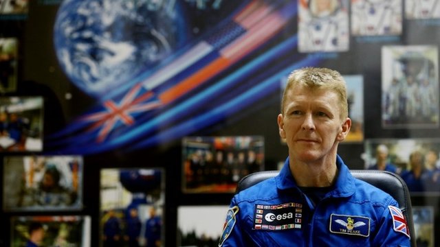 Tim Peake heads to Soyuz rocket launch site - BBC News