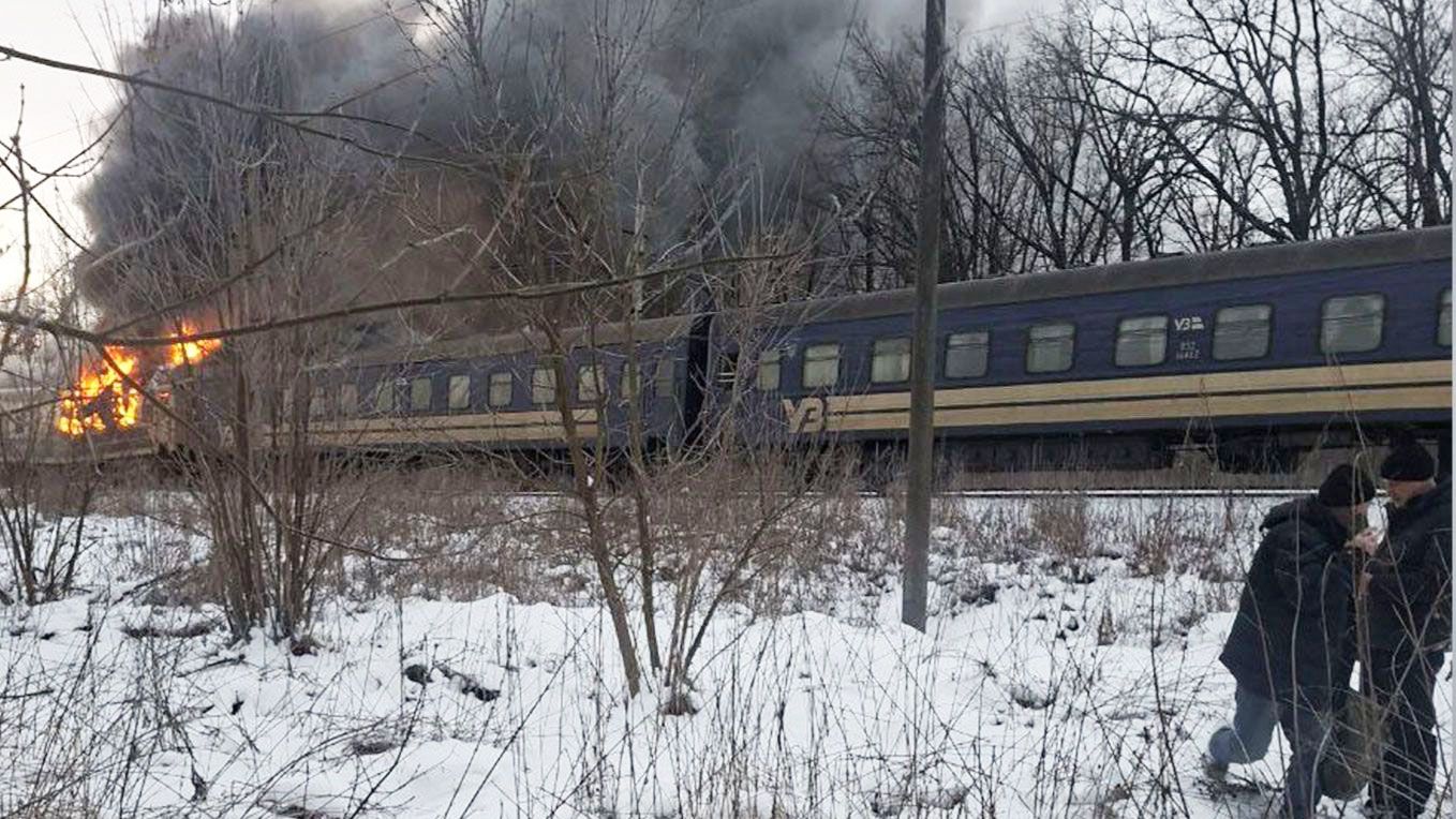 Panic on crowded Ukraine train - pᴀssenger describes moment of Russian  drone strike - BBC News