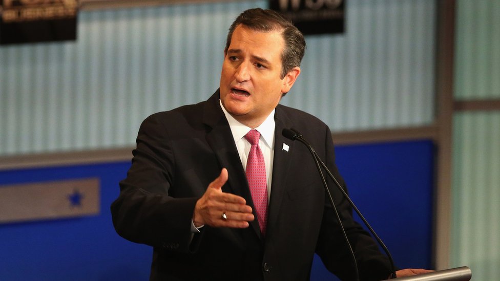 Тед Круз выступает на дебатах республиканцев в Милуоки.