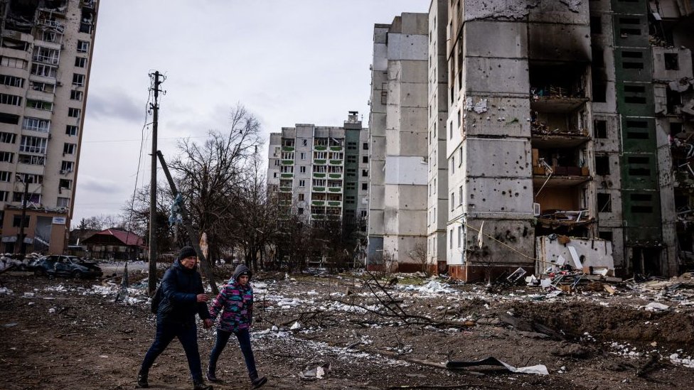 Ukrayna'nın işgali: Ruh sıhhatimizi nasıl muhafazalı, çocuklarımıza savaşı nasıl anlatmalıyız?