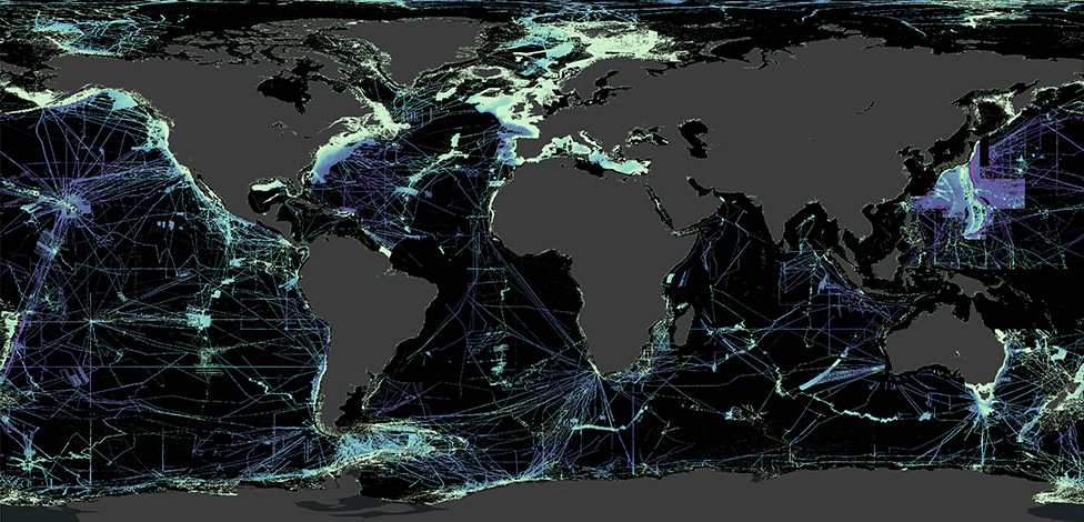 المناطق السوداء تؤشر المناطق التي تحتاج إلى مسح وفق المعايير العلمية من قاع المحيط