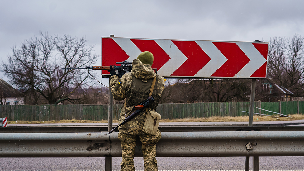 Why doesn't Ukraine attack the Russian convoy? And other questions