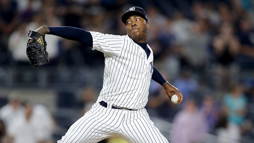 Aroldis Chapman recibe un módico salario de US$21 millones, menos de la mitad de lo que recibirá Neymar. Aroldis Chapman