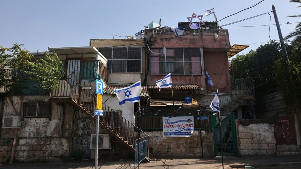 A house where Jewish settlers live in the Sheikh Jarrah district of occupied East Jerusalem (6 May 2021)