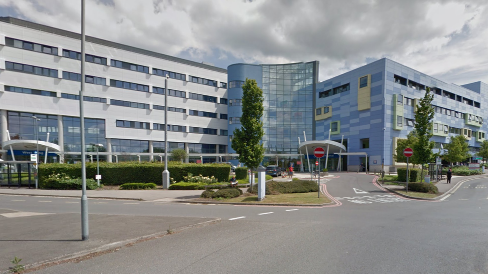 Oxfordshire NHS waiting times warning over £180m savings BBC News