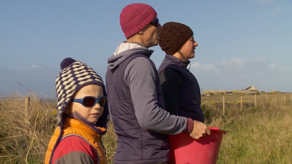 Los Cuisnier amaron sus 10 años en la isla y tuvieron dos niños durante su tiempo allí. La familia Cuisnier