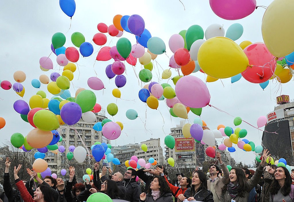 Celebración del Día Mundial del Autismo en Rumania, el 2 de abril de 2015