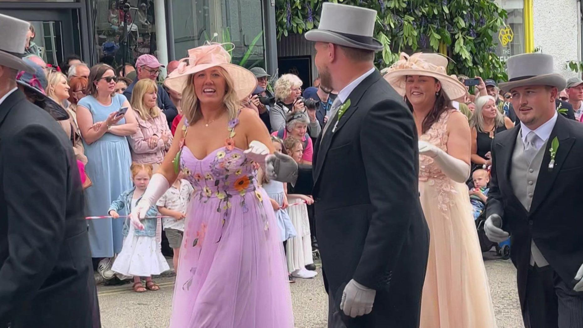 Helston Flora Day has the largest ever number of dancers