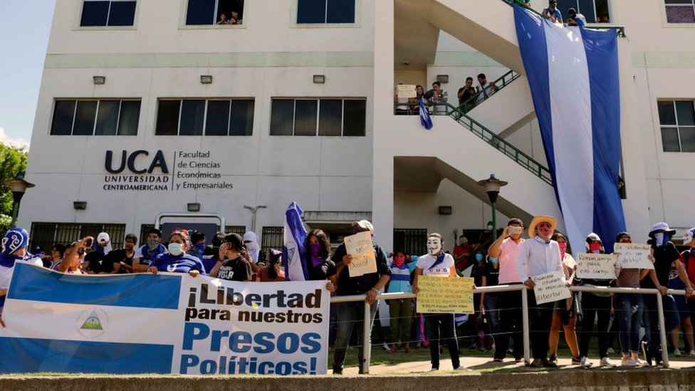 Manifestación por la libertad de presos políticos en Nicaragua.