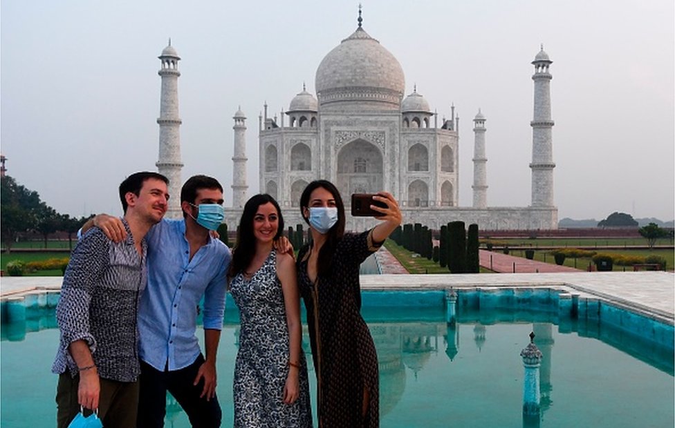 Taj Mahal.