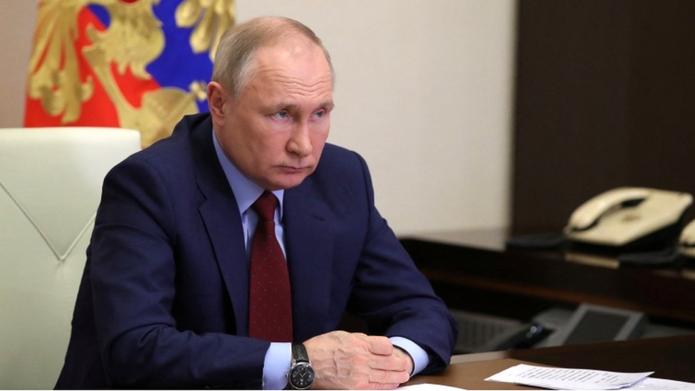 Ruski predsednik Vladimir Putin na satanku u Moskvi, 5. april 2022.