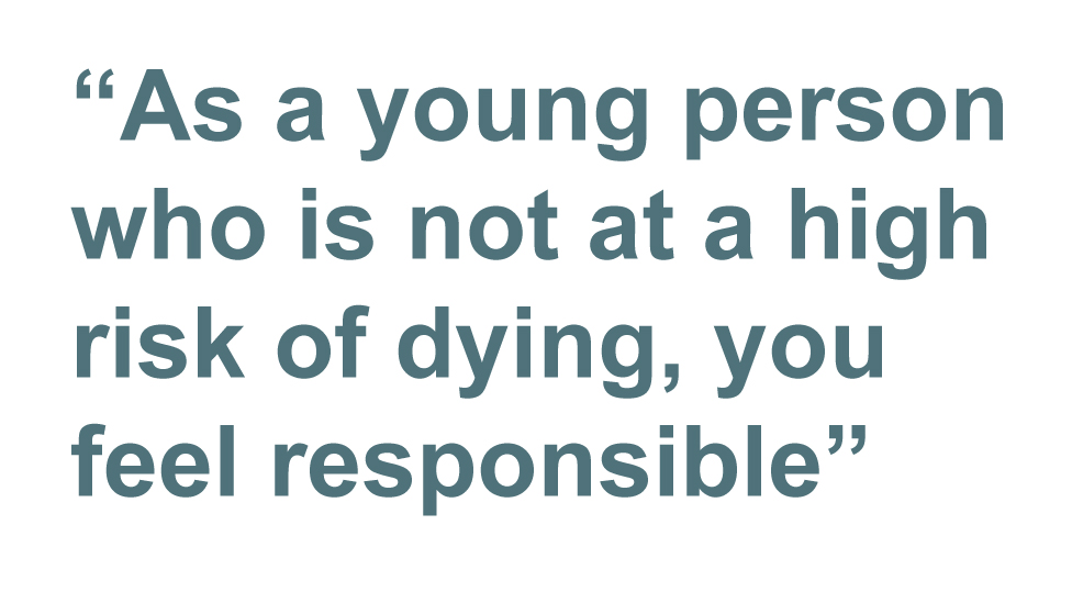 Ящик для цитат: Как молодой человек, не подверженный высокому риску смерти, вы чувствуете ответственность