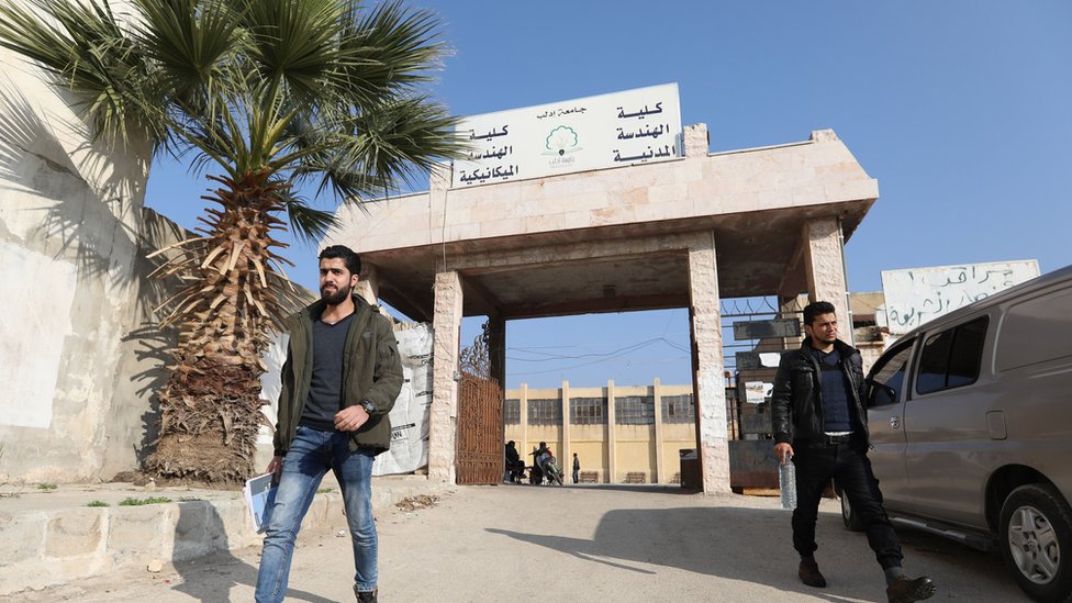 الجامعات السورية تعاني من قلة الموارد وقدم المعدات والمناهج