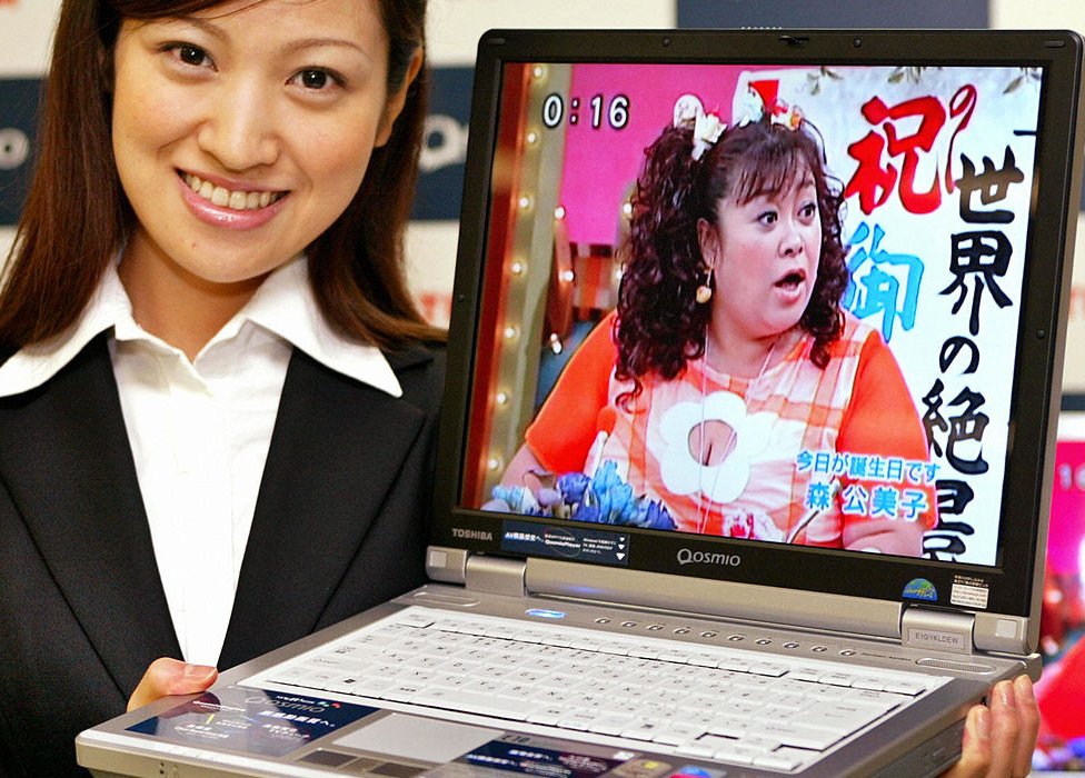 Ноутбук Toshiba, представленный в 2004 году
