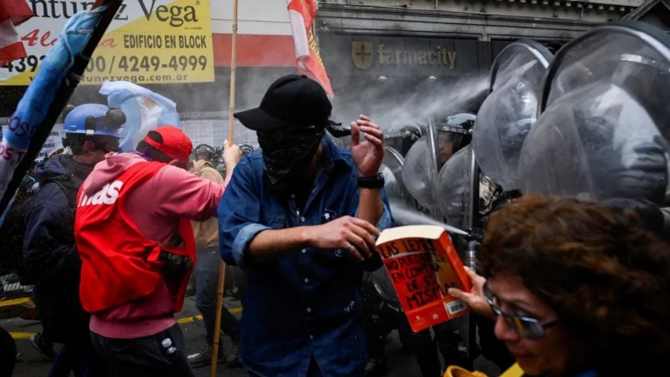 Argentina, protesti, ekonomija