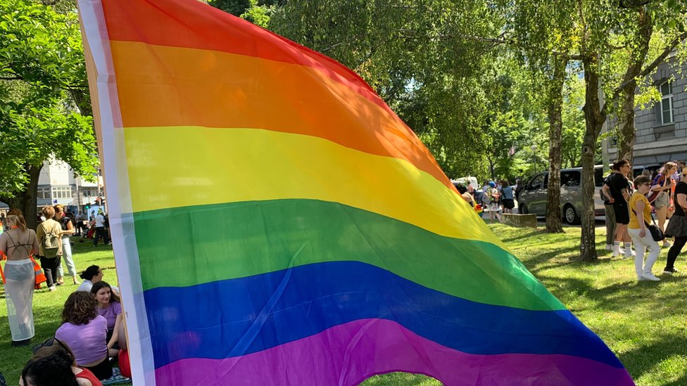 Povorka ponosa Zagreb, LGBT zastava