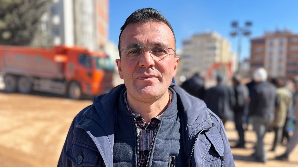 زلزال تركيا وسوريا: قصة الشقق الفاخرة التي تحولت إلى غبار 3 بهاء الدين، 37 عاما