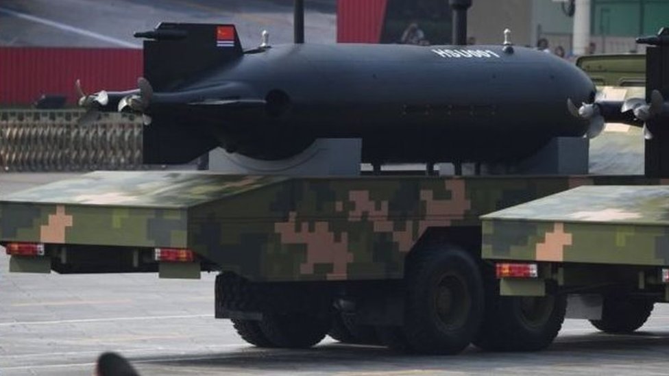 2019年中國國慶閲兵中展示的深海無人潛航器HSU001