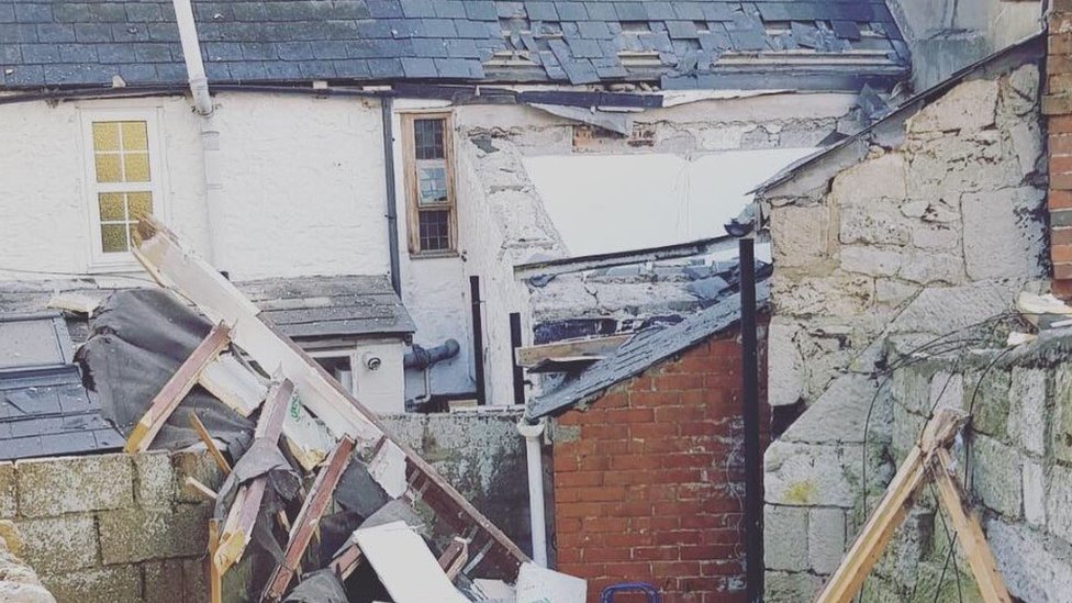 Man injured in Portland house gas explosion BBC News