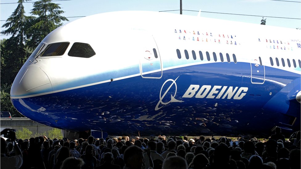 波音787夢幻客機系列2007年7月8日亮相。1