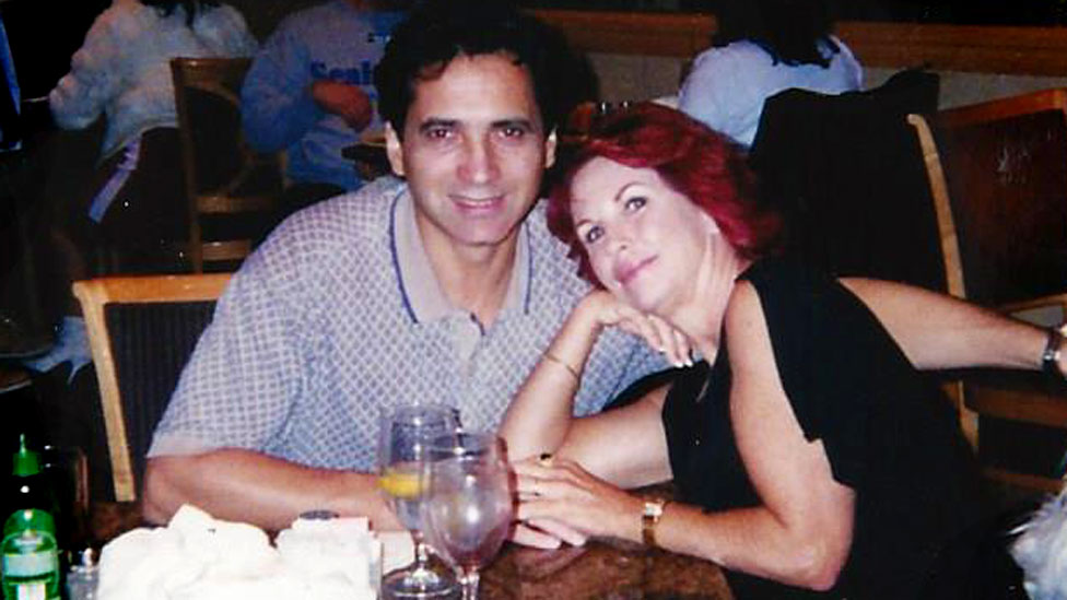 Philippe Padieu y Diane Reeve en un restaurante