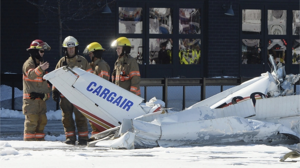 Canada midair plane collision over shopping centre kills one BBC News