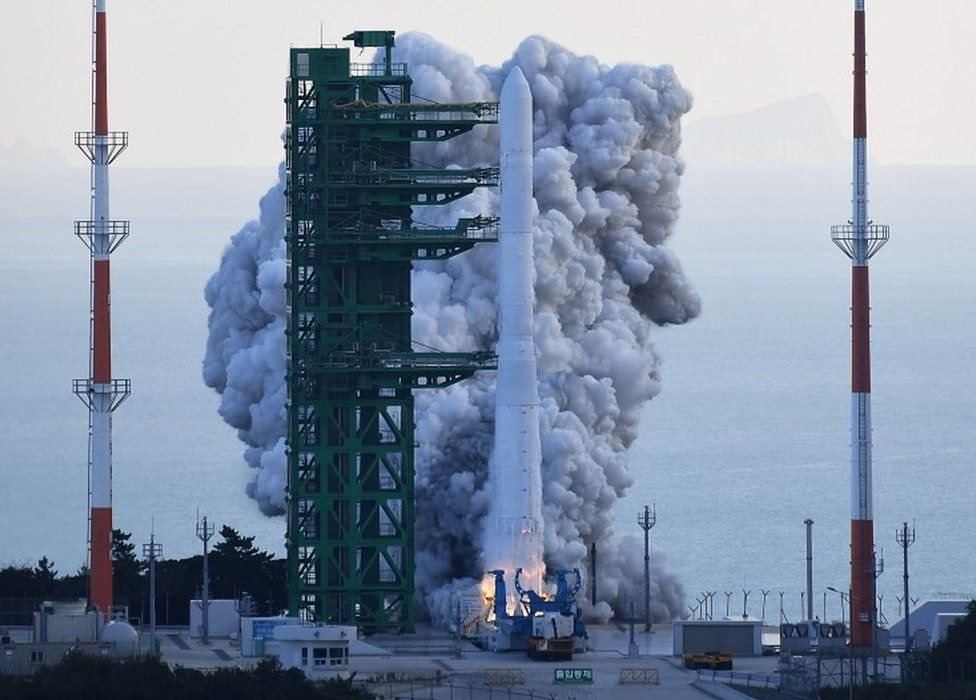 Güney Kore ilk yerli roketi Nuri'yi uzaya gönderdi