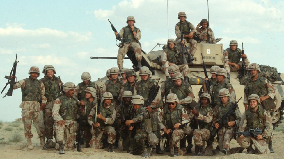 Soldados estadounidenses durante la Guerra del Golfo.