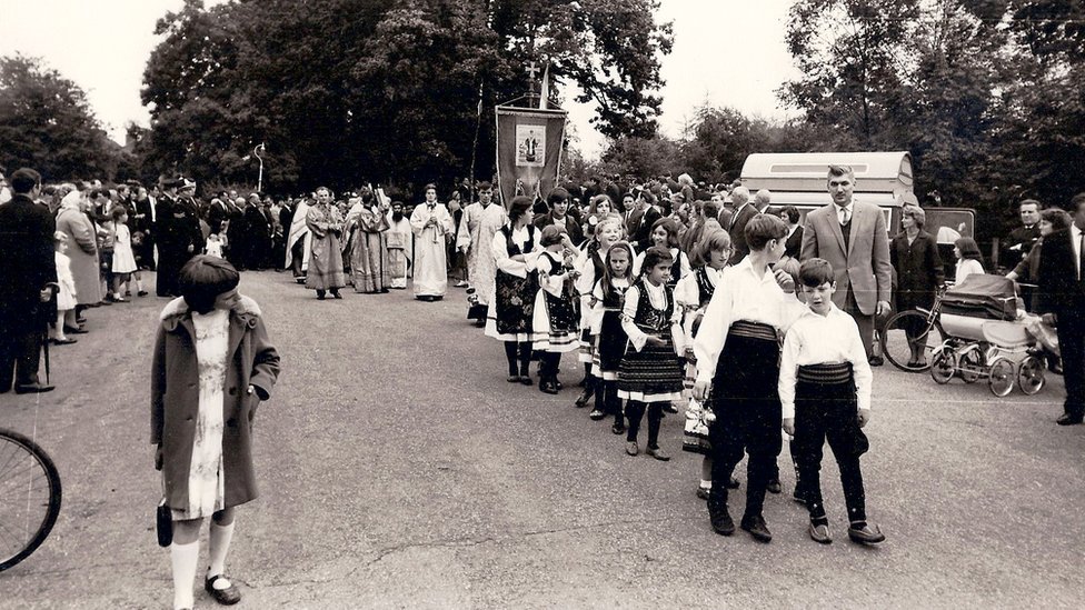 Церемония открытия Сербской Православной Церкви Святого Князя Лазаря в 1966 году