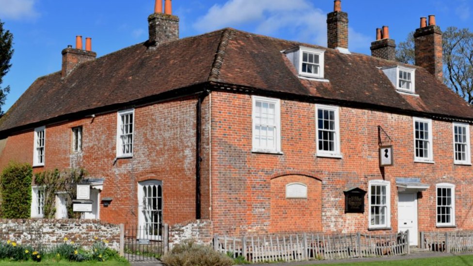 Jane Austen's Chawton home receives £85,600 roof appeal grant - BBC News