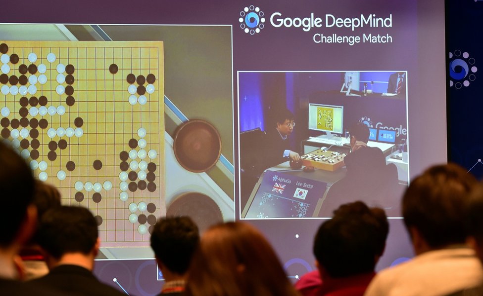 AlphaGo побеждает Ли Седола