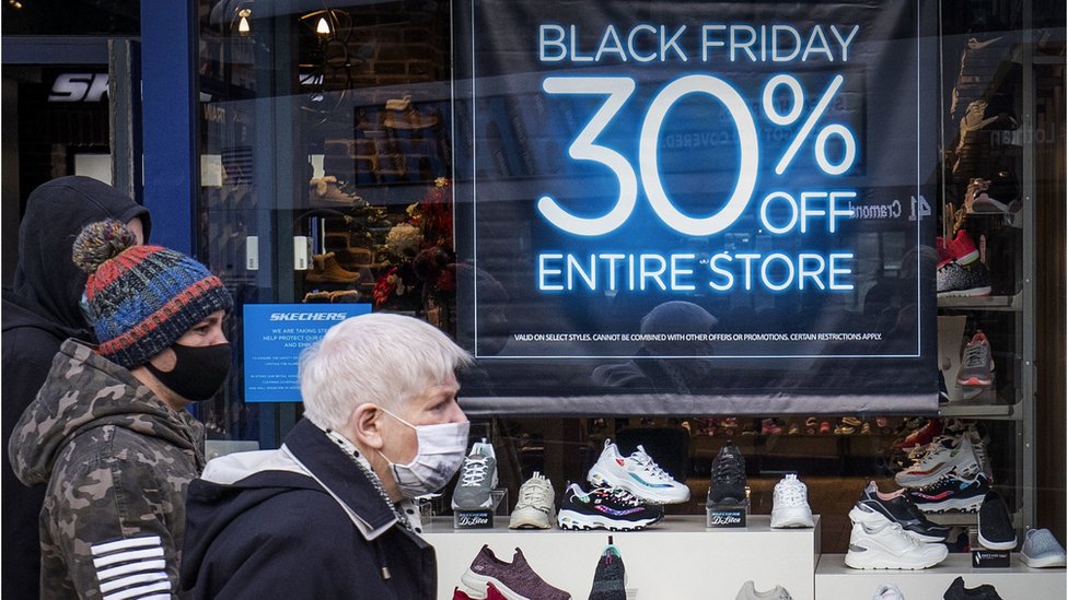 Black Friday early for shoppers this year - BBC