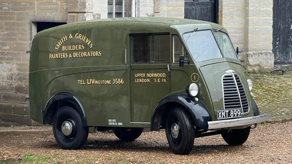 Classic Morris J-Type van to get 21st Century makeover in Wales