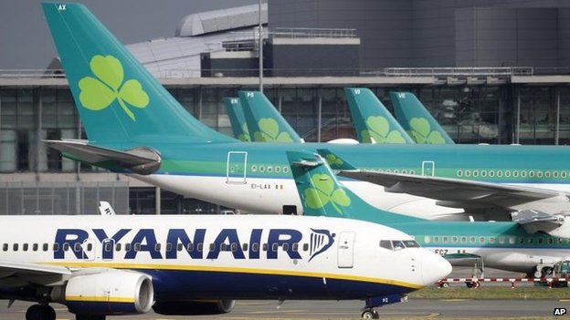 Самолеты Ryanair и Aer Lingus