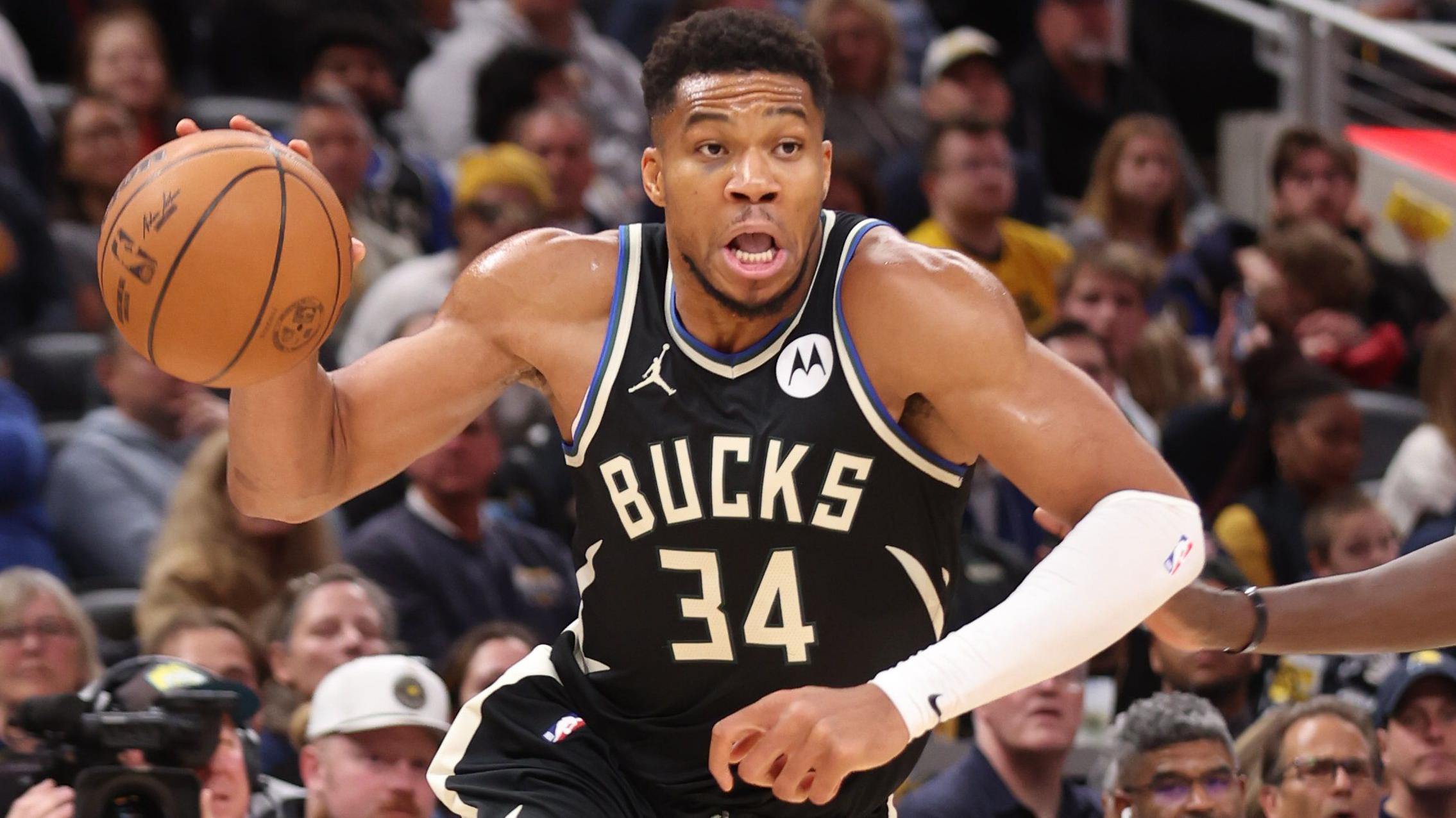 NBA: Giannis Antetokounmpo beats buzzer to give Milwaukee Bucks