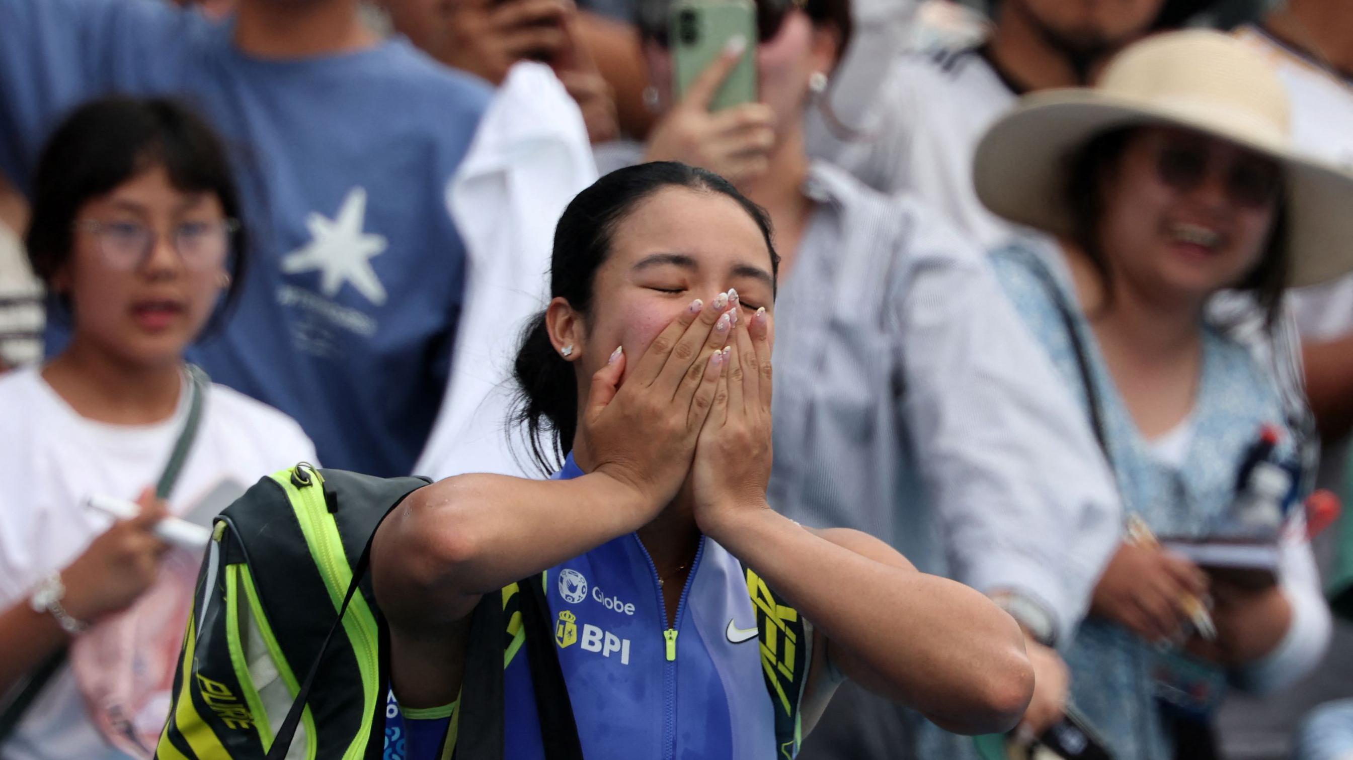 Australian Open 2026: How Alexandra Eala and Melbourne Park were  overwhelmed by her popularity - BBC Sport