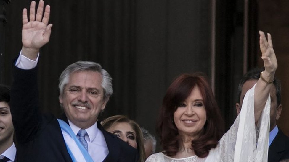 Alberto Fernández y Cristina Fernández de Kirchner se impusieron cómodamente en las presidenciales de 2019, pero dos años después han sufrido una categórica derrota.