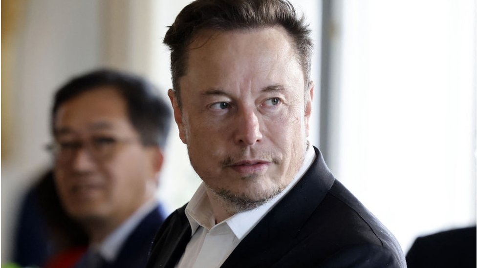 Elon Musk: Twitter boss reclaims title of worlds richest person