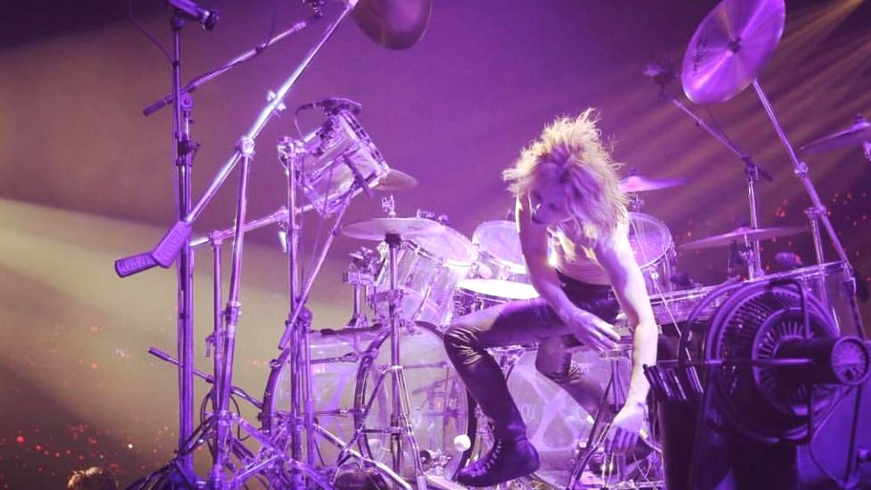X Japan S Yoshiki Needs Urgent Surgery After Decades Of Intense Drumming c News