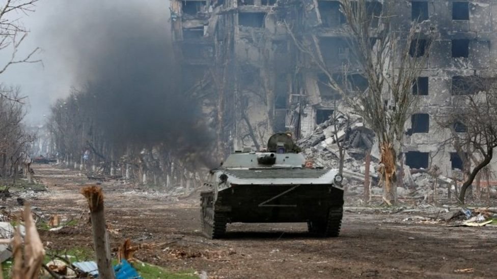 Mariupol'dekli Rus tankı