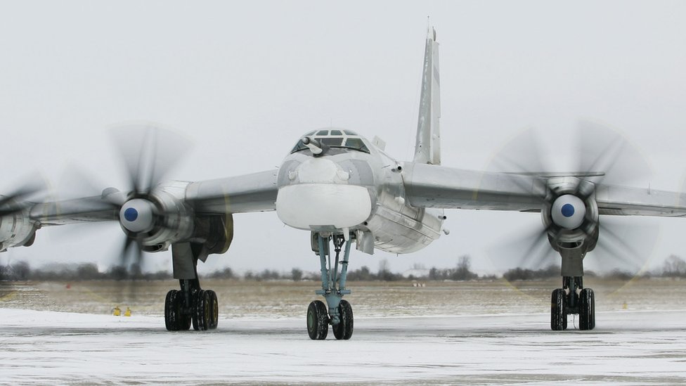 Как старые советские дроны смогли поразить аэродромы в глубине России?